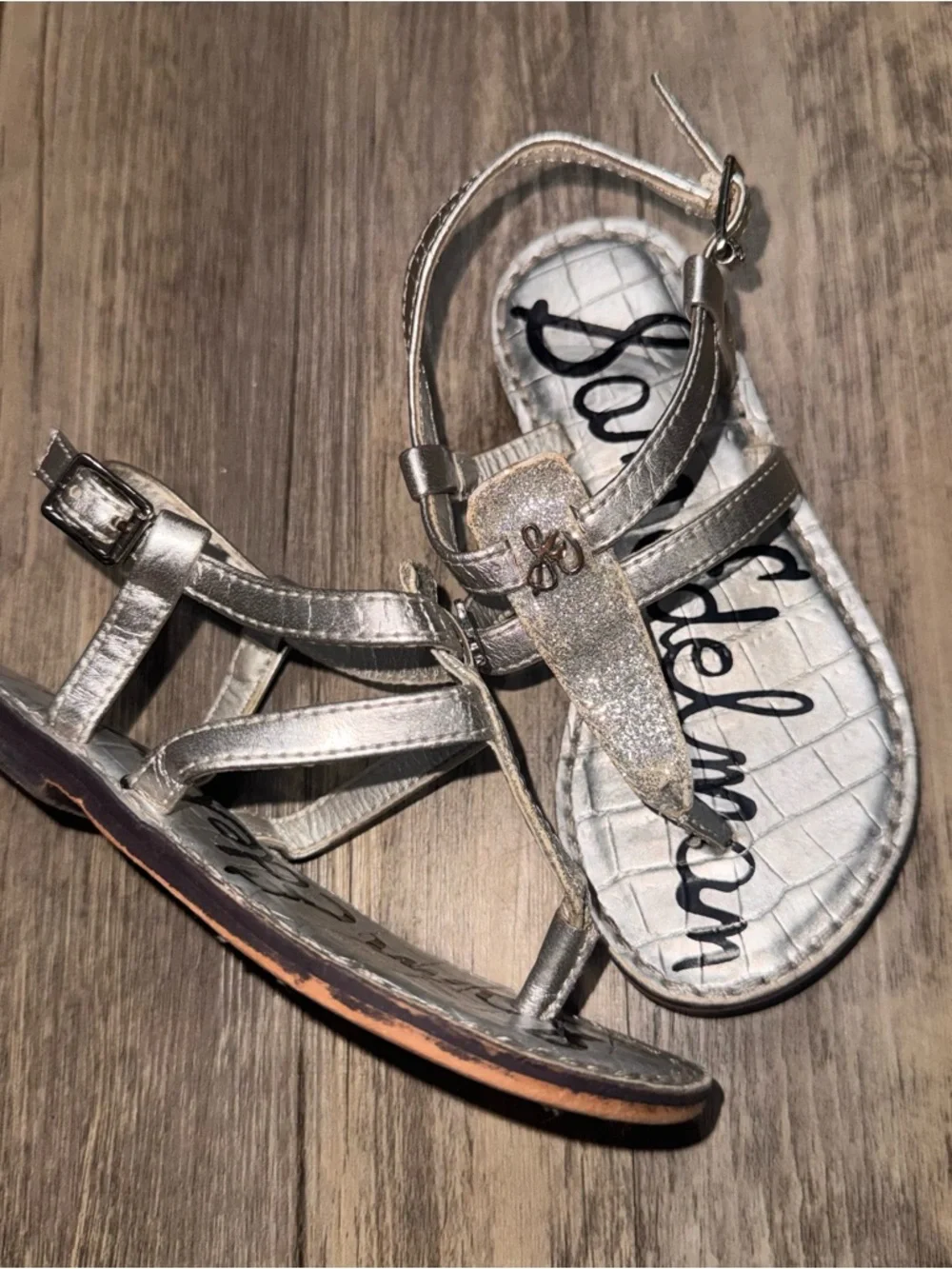 Sam Edelman Girls Silver Glitter T-Strap Sandals